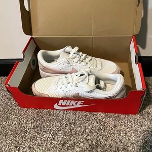 WMNS NIKE AIR MAX SC